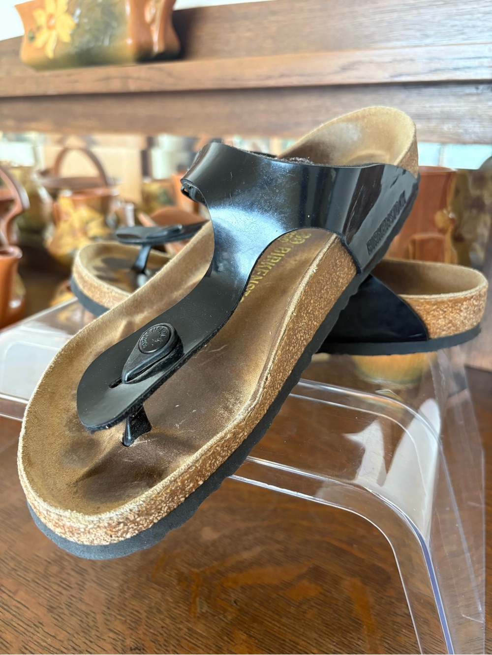 Birkenstock Gizeh Black Patent  Sandals Size 8.5